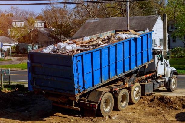 Best Attic Cleanout Services  in Holly Springs, MS