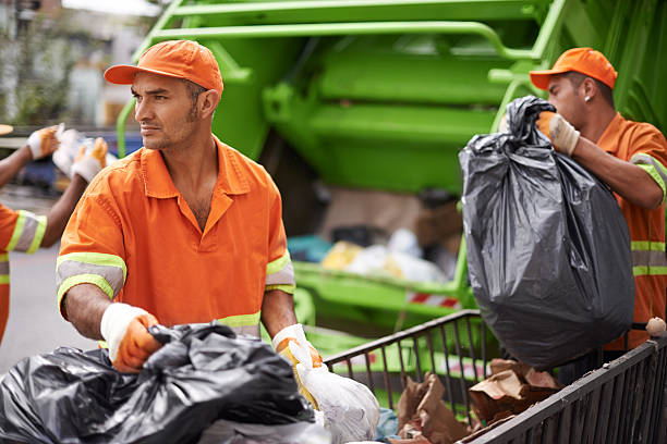 Best Garage Cleanout Services  in Holly Springs, MS